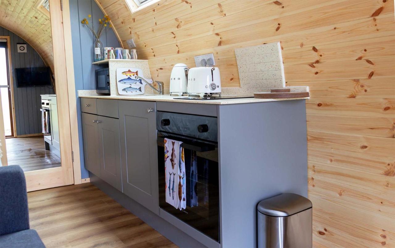 Air A' Chroit Luxury Pods Apartment Paible ภายนอก รูปภาพ