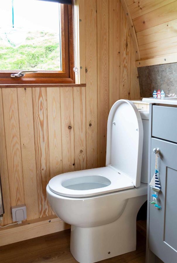 Air A' Chroit Luxury Pods Apartment Paible ภายนอก รูปภาพ