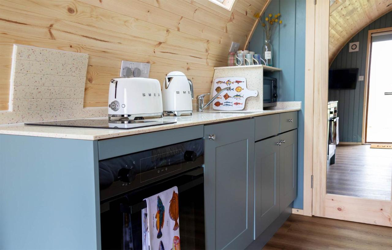 Air A' Chroit Luxury Pods Apartment Paible ภายนอก รูปภาพ